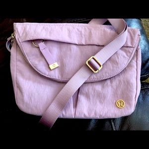 Lululemon all night festival bag